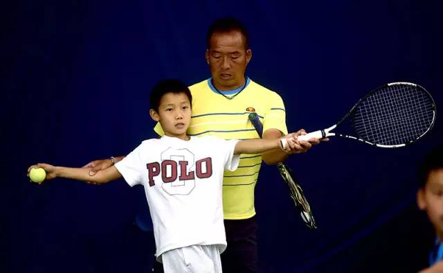 鍖椾含鑿佽嫳缃戠悆瀛︽牎瀹樼綉,鑿佽嫳缃戠悆瀛︽牎