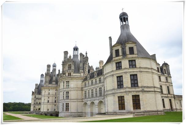 环游法国卢瓦尔河谷 (法国卢瓦河谷旅游攻略)