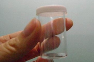 白带黄稠有异味外阴瘙痒,白带像白色浆糊没有异味