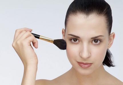 美容仪价格高的和价格低的有区别 (美容仪价格一般多少钱)