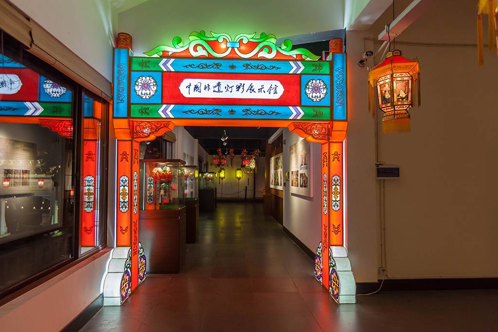 距离杭州仅30公里车程,距离杭州一小时车程的景点