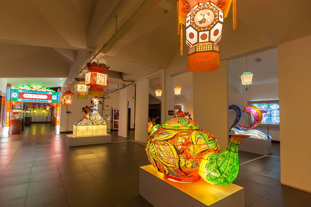 距离杭州仅30公里车程,距离杭州一小时车程的景点