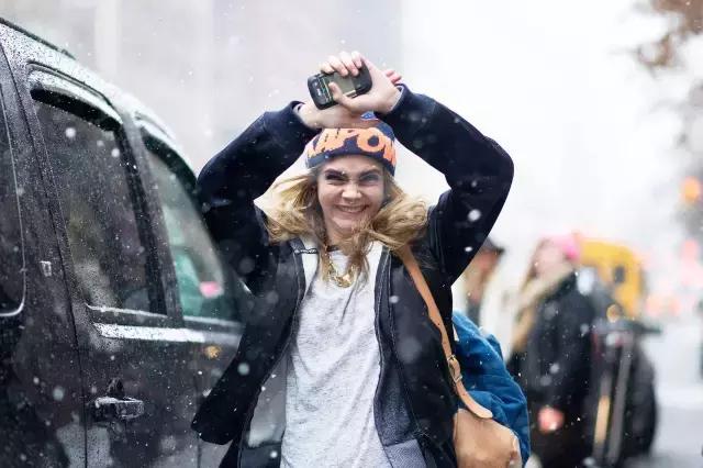 那么不友好的冬天，更要对TA有加倍的温柔