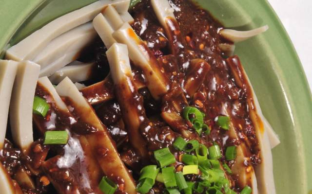 这座位于西安西北150公里的县，只靠一碗御面就能让人流连忘返