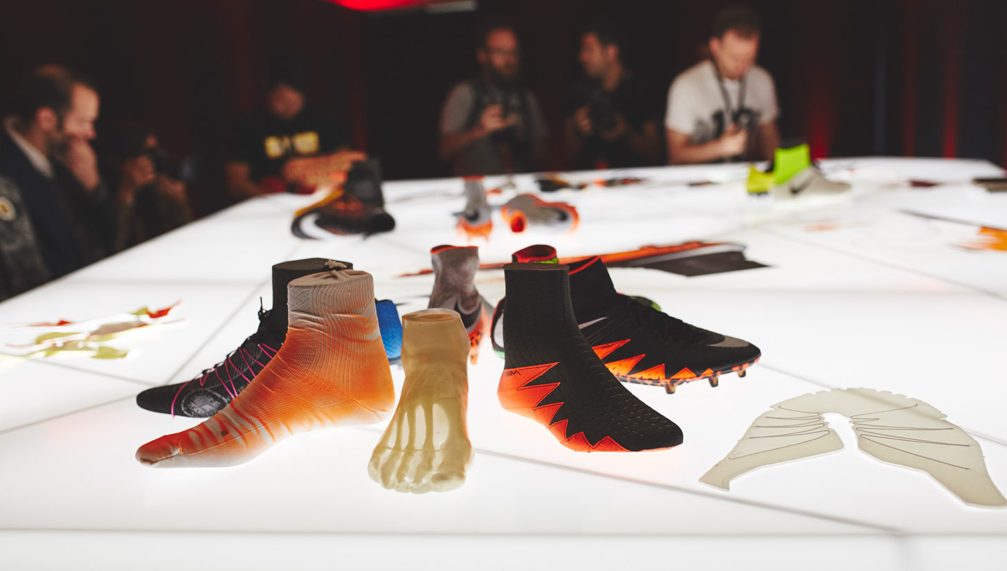 nikehypervenomgt,nikehypervenomphantom