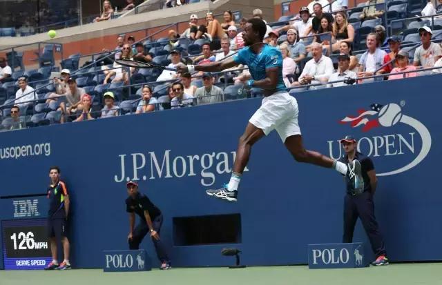 技术|利用反作用力打好网球