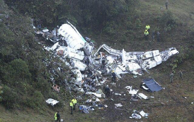 盘点那些飞机飞行事故的现场,盘点那些飞机遇到的空难事故