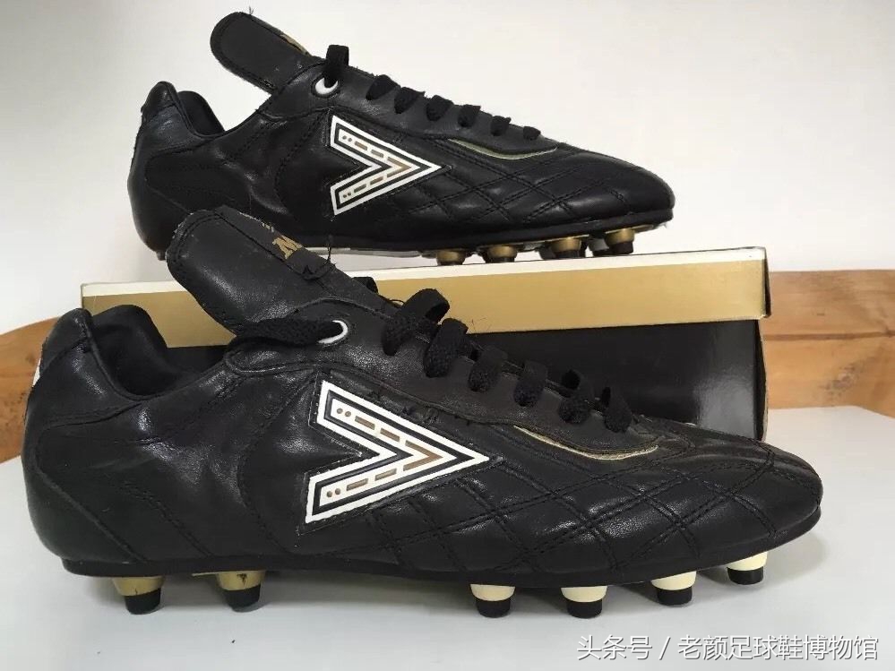 目前最厉害的几款足球鞋,你肯定不知道的国货好鞋