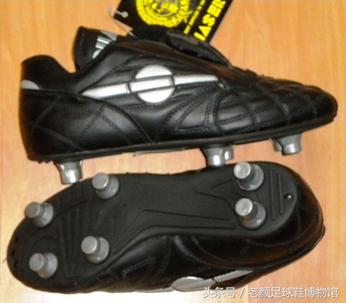 目前最厉害的几款足球鞋,你肯定不知道的国货好鞋