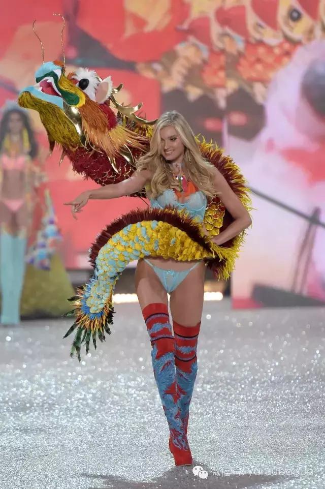 今年的维密秀,维密红高粱