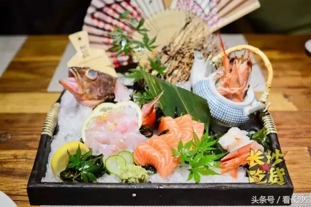 这些店明明可以拼颜值，却一言不合就开始拼菜品