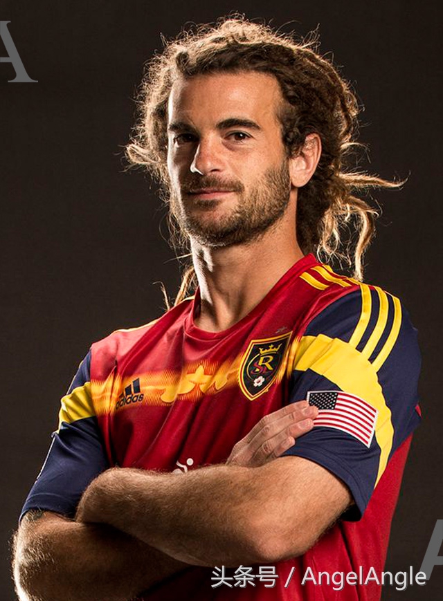 球星发型男短发卷,美式文艺男士发型图片大全