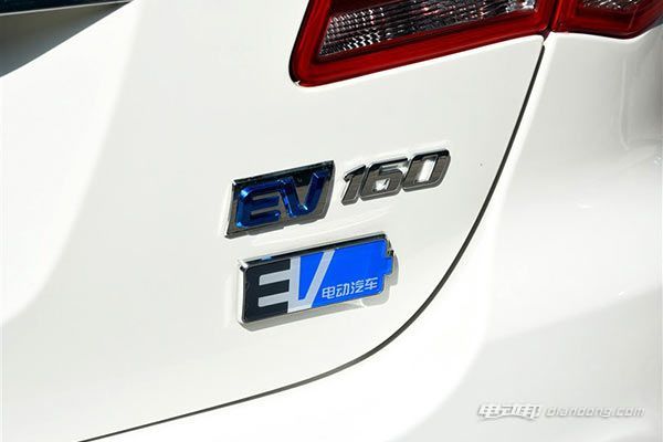 近几年各品牌电动车销量排行表,2022年纯电动车销量排行榜及价格