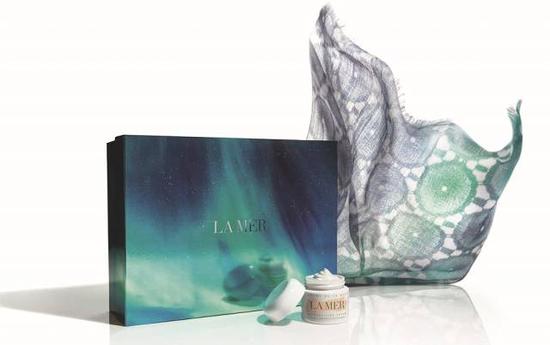 唐嫣刘诗诗已经在用了！今年圣诞限量美妆我只要这些就足够