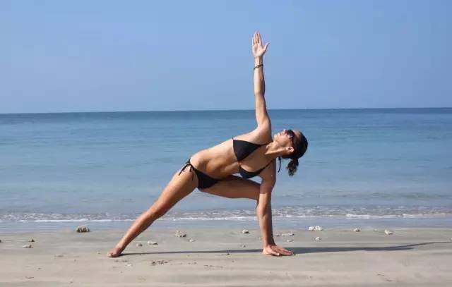 健身拉伸的正确方法和关注事项,健身拉伸的正确方式