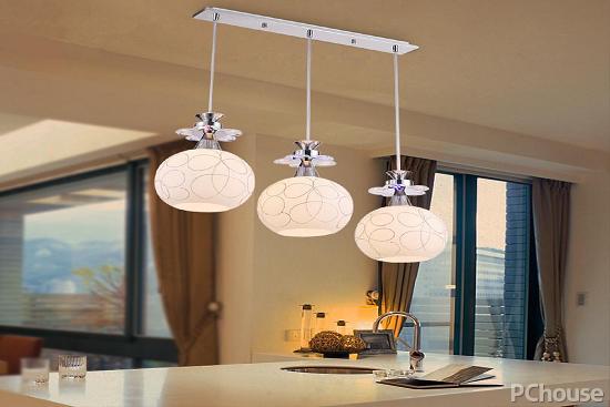 口碑好的灯具品牌雷士照明,跟雷士照明同档次品牌