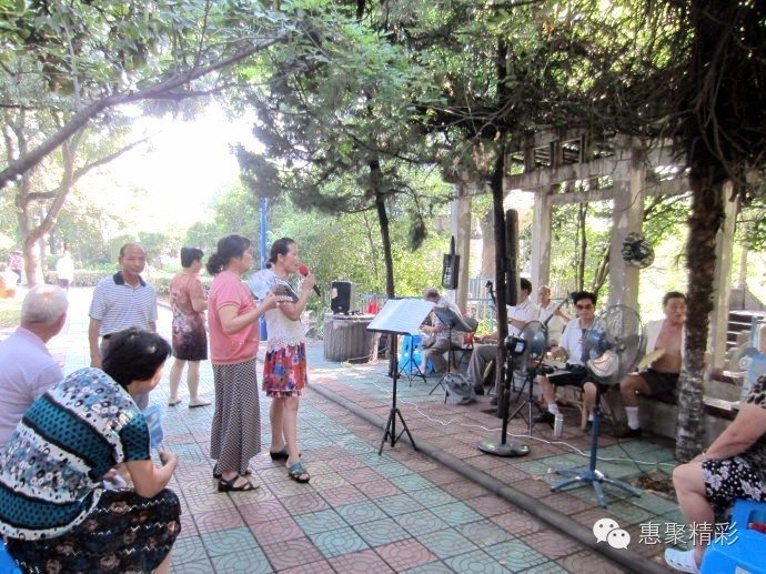 震撼，26个英文字母里竟然隐藏着惠山文体元素！