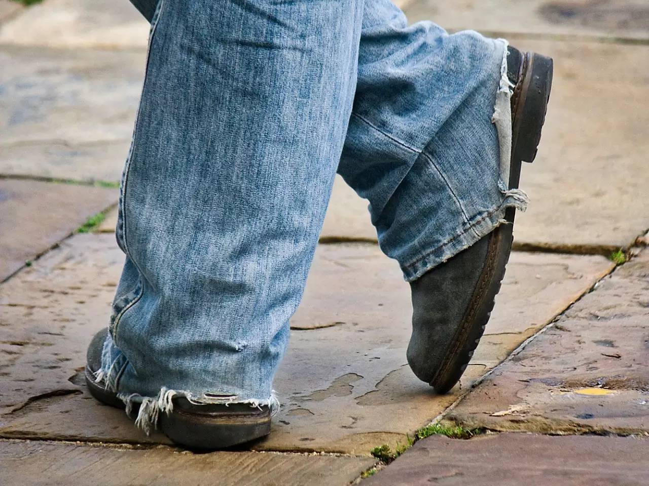 如果有人给你衣服该怎样拒绝,如果别人对你穿衣服有意见