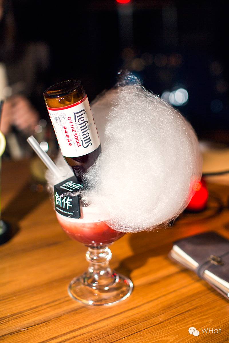 这家漫咖啡旗下的韩餐酒吧终于开到武汉，能俯瞰武汉天地清晨夜景