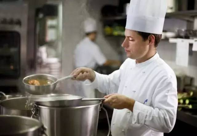 快过期的香芋面包,快过期的面包扔掉视频