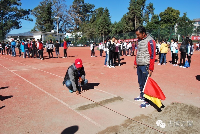 「聚焦」古城中小学生运动会闭幕，看看体育成绩哪家强……