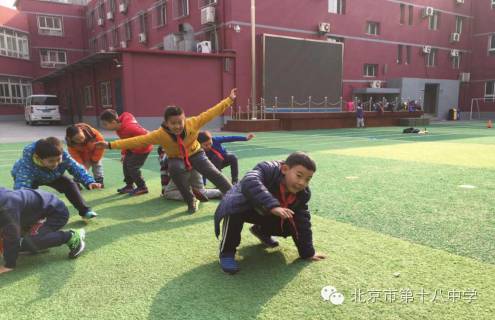 趣味性足球课堂,趣味小班足球课