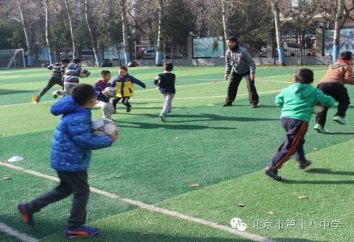 趣味性足球课堂,趣味小班足球课