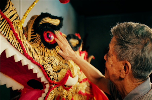 稻草龙手工,稻草龙怎么编手工作品