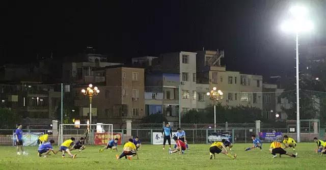 白云区宵夜一条街哪家好吃,一街一味