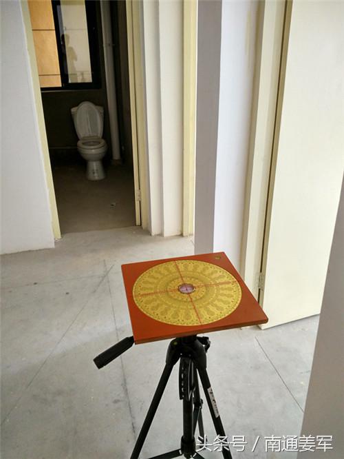 风水罗盘的使用方法入门图解,怎样使用墓地风水罗盘