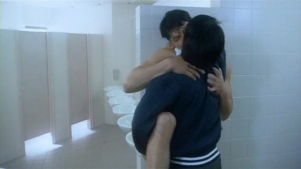 他是古惑仔的耶稣小弟却把大佬打到吐血曾参加奥运今抑郁而终