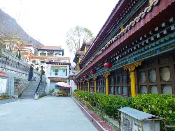 成都周边古镇温泉推荐,成都周边适合两人单独泡的温泉