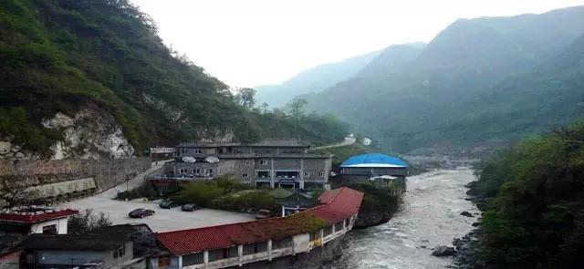 成都周边古镇温泉推荐,成都周边适合两人单独泡的温泉