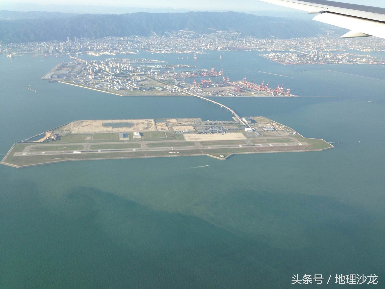 日本关西机场到底是怎么建的,日本填海造的机场
