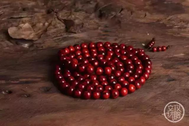 一串都玩不好，还想玩两串？来啊，给我剁了他的手！