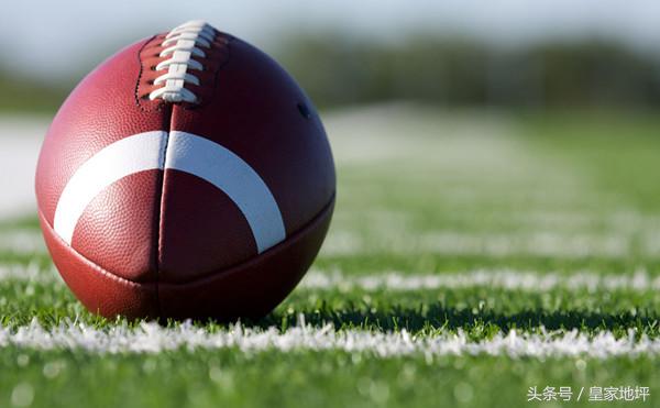 美式橄榄球怎么算合理冲撞,美式橄榄球暴力冲撞的位置叫什么