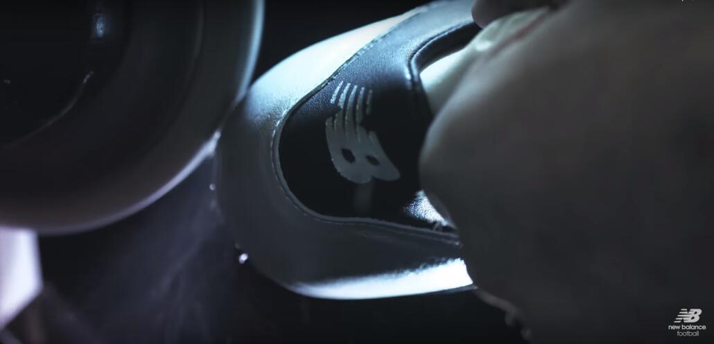 一双球鞋的生产过程,一双球鞋的制作过程