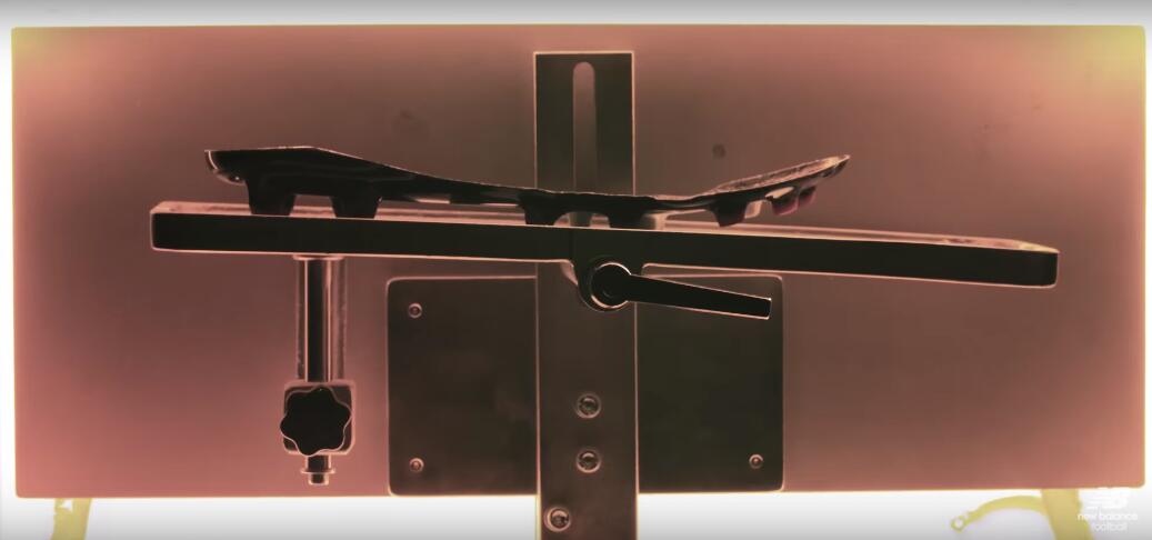 一双球鞋的生产过程,一双球鞋的制作过程