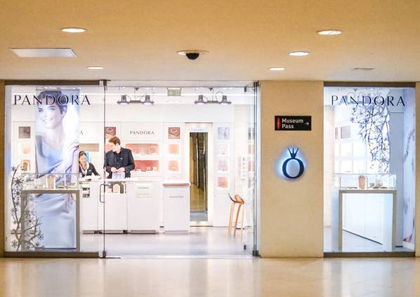 巴黎购物攻略之剁手清单,一年的各种购物节