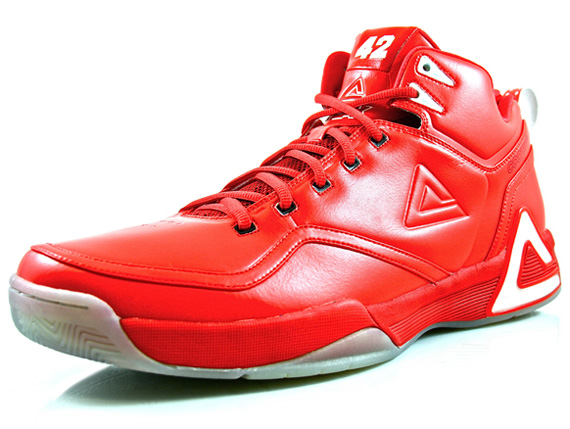 nba汤普森最高分,nba最近上脚的球鞋汤普森