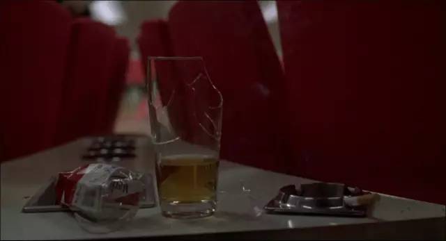 威客中国｜一盒万宝路，撩遍所有广告人