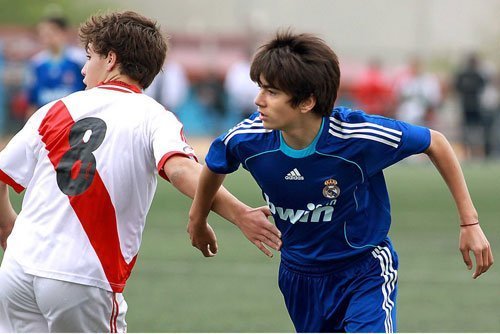 谁说星二代都是纨绔子弟？看齐达内家族四子如何占领皇马！