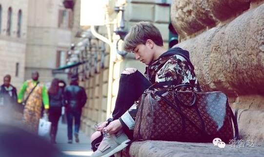 奢奢哒｜客串的Leo他的包包