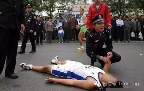 小学生体育课猝死的新闻,体育课上学生猝死