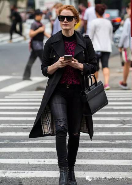 妹砸，冬天的大衣，你配对包了嘛？