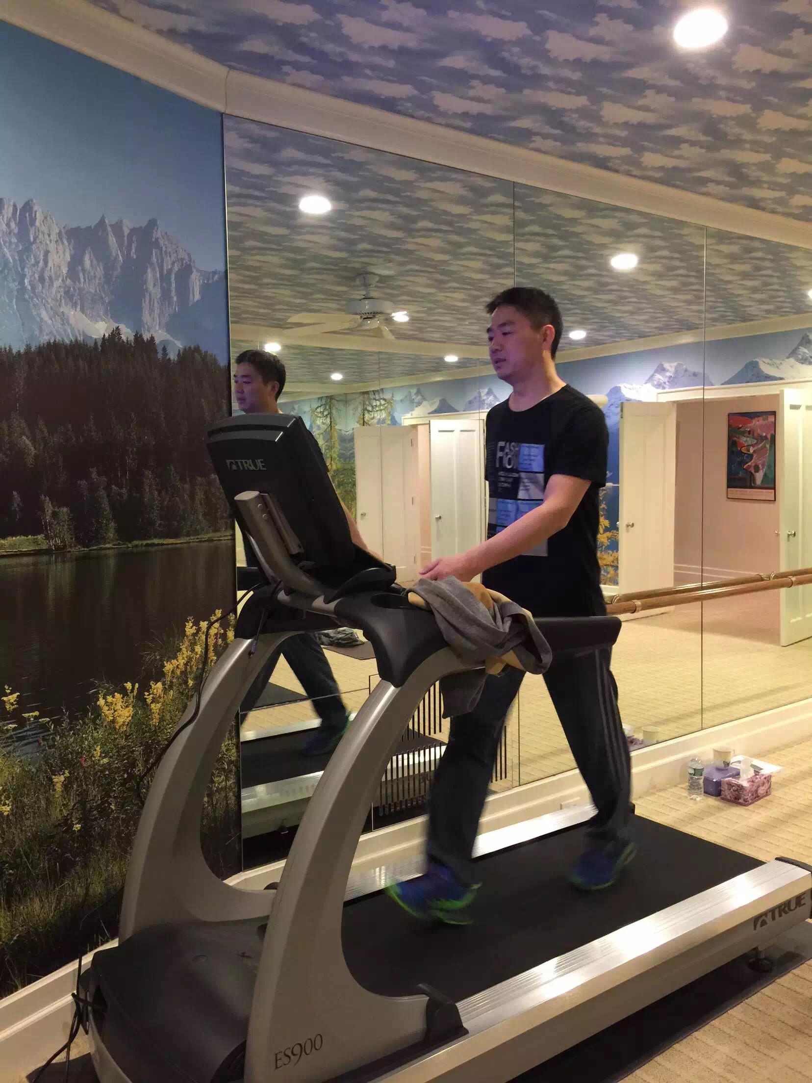 东哥泡了奶茶妹妹，但他多努力你知道么？