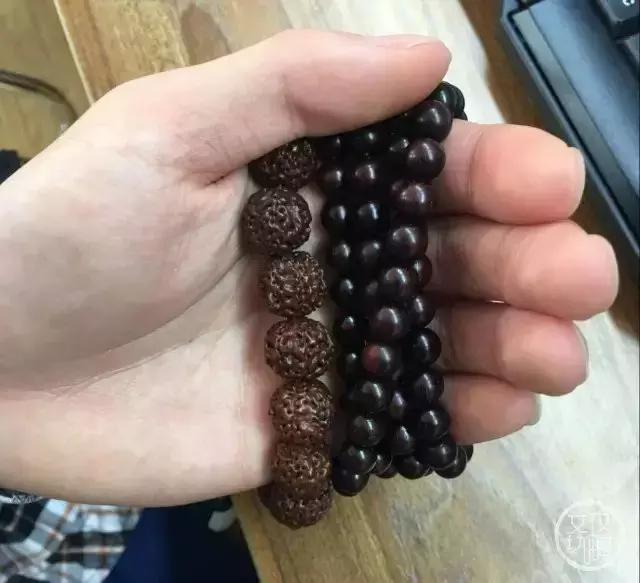 一串都玩不好，还想玩两串？来啊，给我剁了他的手！