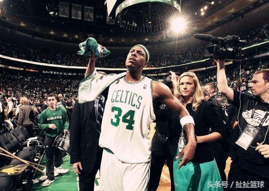 nba感人十大瞬间,nba十大催人泪下的瞬间