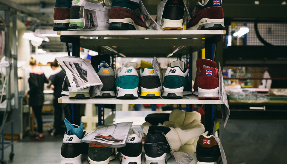 一双球鞋的生产过程,一双球鞋的制作过程