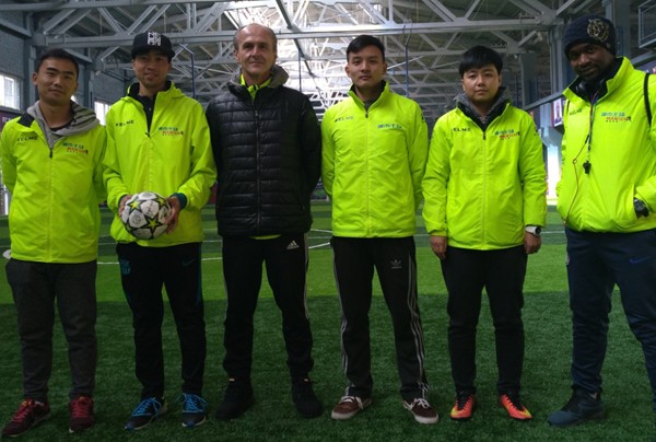 欧足联青训教练,欧足联历届最佳教练